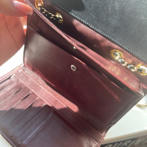 ✨SOLD✨ Vintage Chanel Wallet on Chain (WOC) - Picture 3 of 5